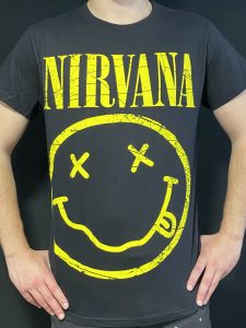 Polera Nirvana